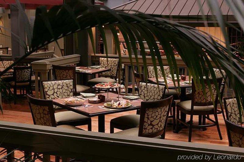 Embassy Suites Pittsburgh - International Airport Coraopolis Restaurang bild